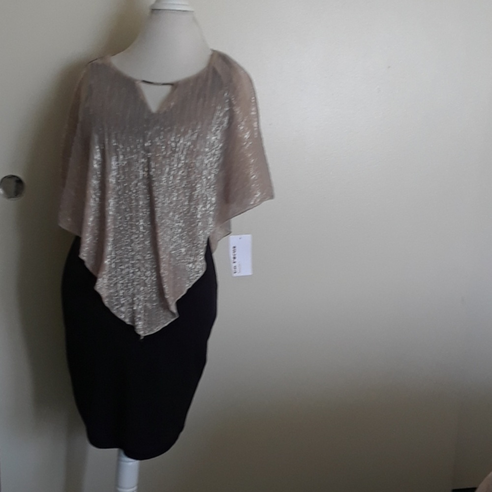 BEAUTIFUL  DRESS SIZE  6